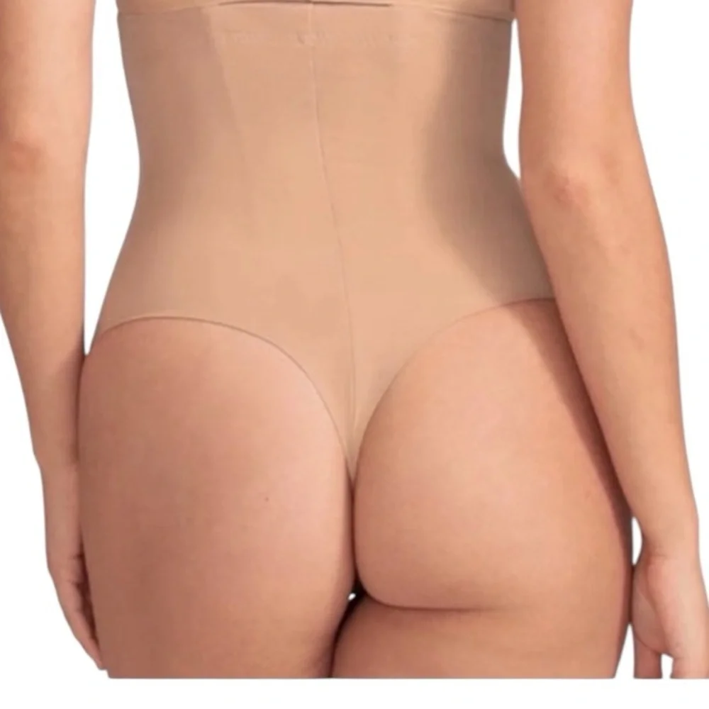 NEW! Honeylove SuperPower Thong Shapewear - Picture 2 of 7